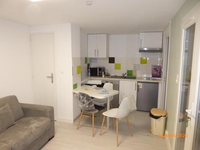 Studio Hotell Saint-Raphaël Exteriör bild